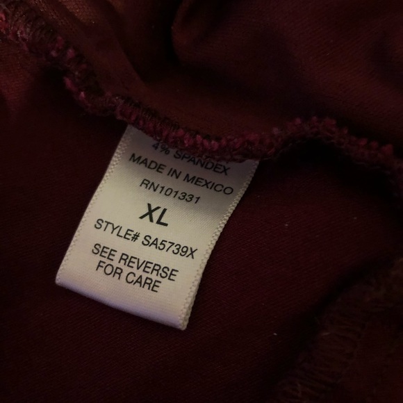 Crop top - Picture 2 of 2